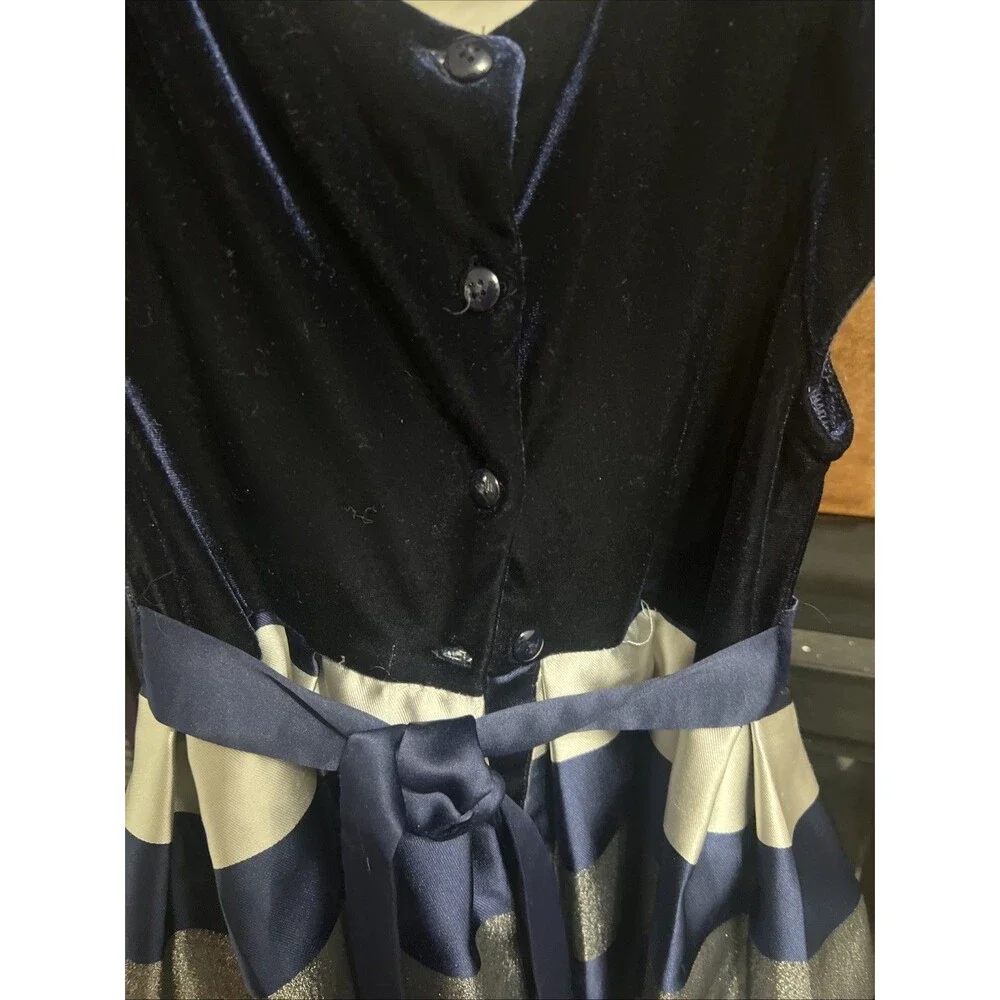 Perfect for the Winter or the Holidays! Jona Michelle girls holiday dress size 7